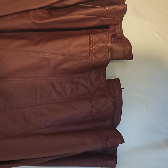 ☆Faux leather Jacket & Scarf incl size 20 - Picture 8 of 11